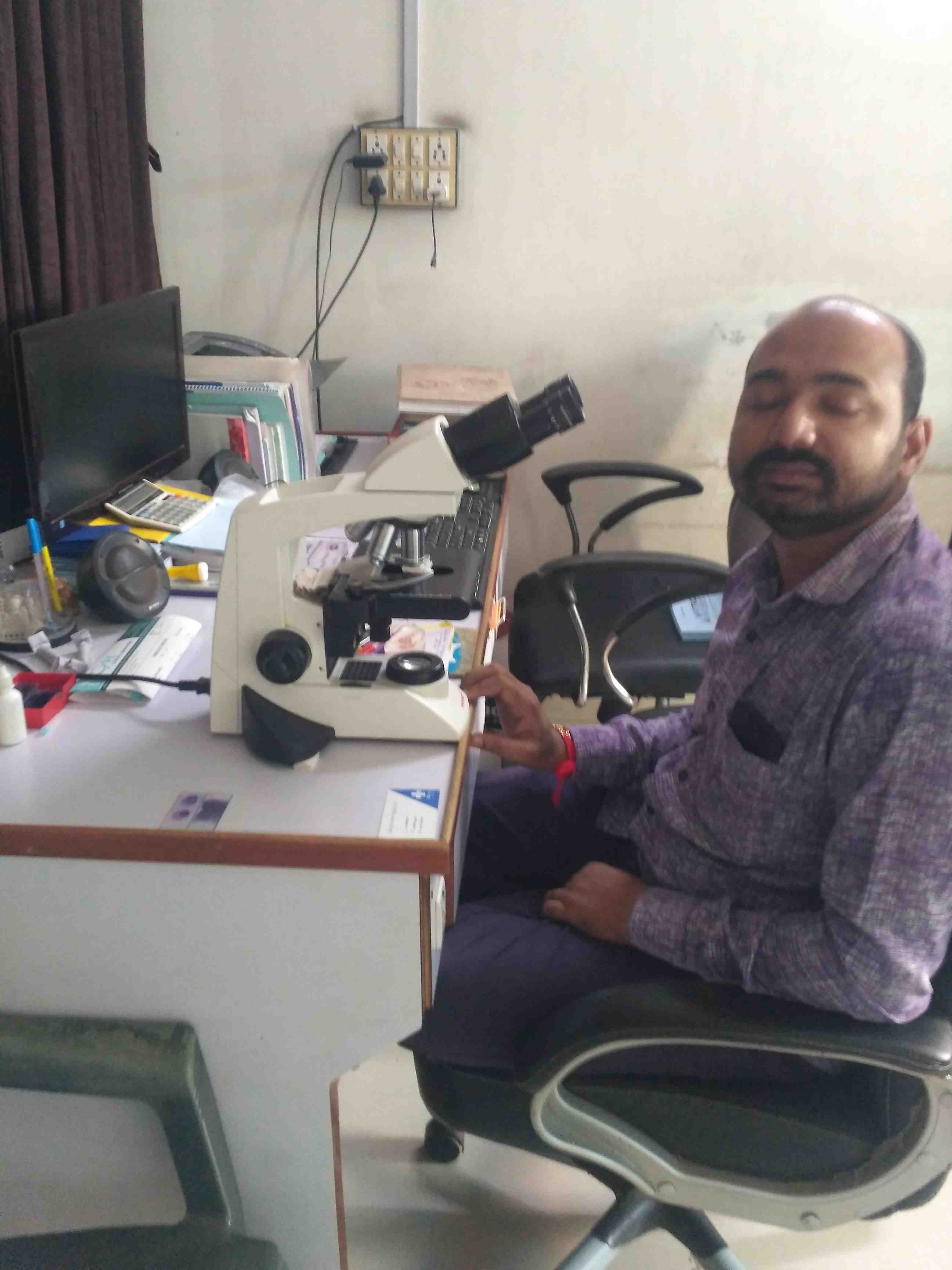 Om Clinical Laboratory Images/Photos, Katargam, Surat