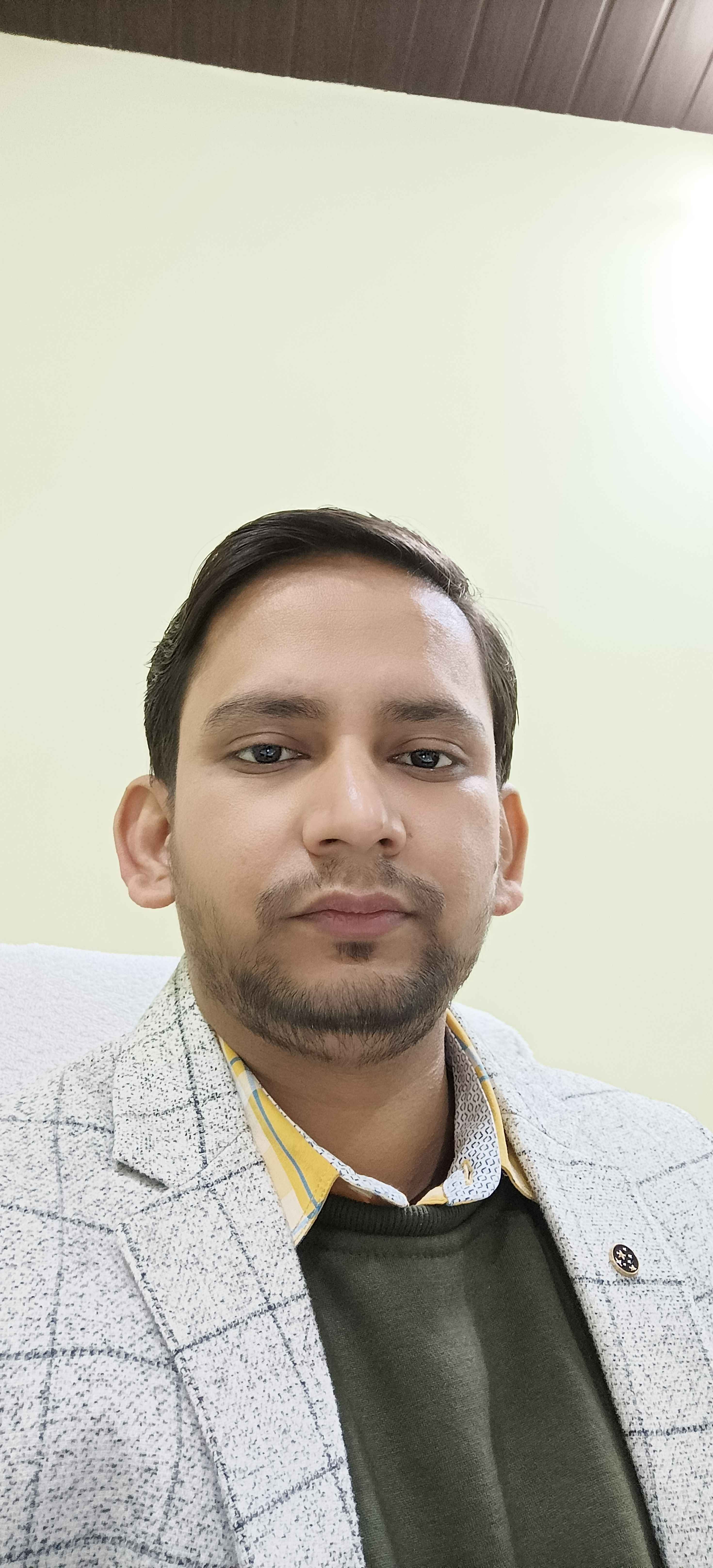 Dr. Adarsh Kumar Mishra in Varanasi