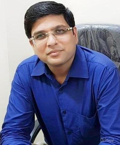 Dr. Ahtesham Momi
