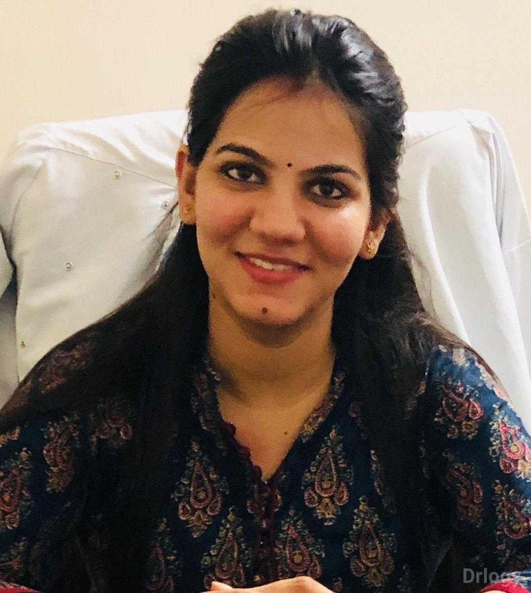 Dr. Akanksha Singh in Ghaziabad