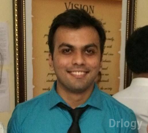 Dr. Akshay Khandelwal in Mumbai