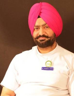 Dr. Amandeep Pruthi