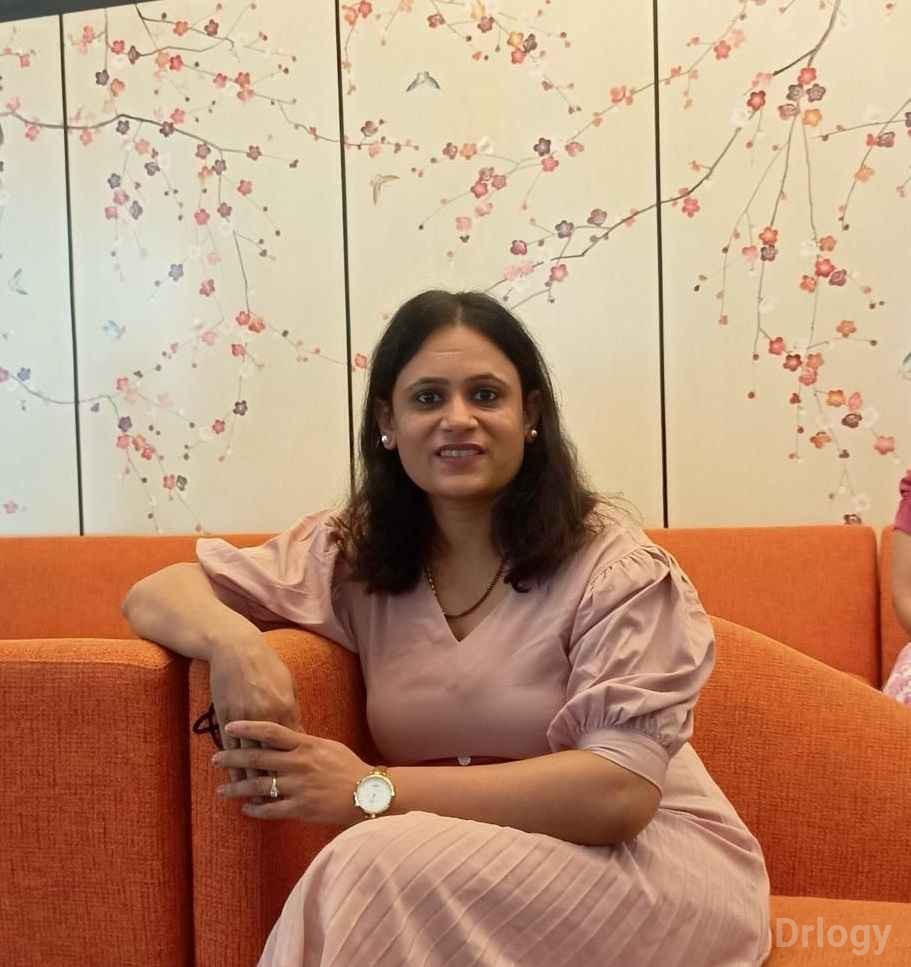 Dr. Ami dihora in Surat