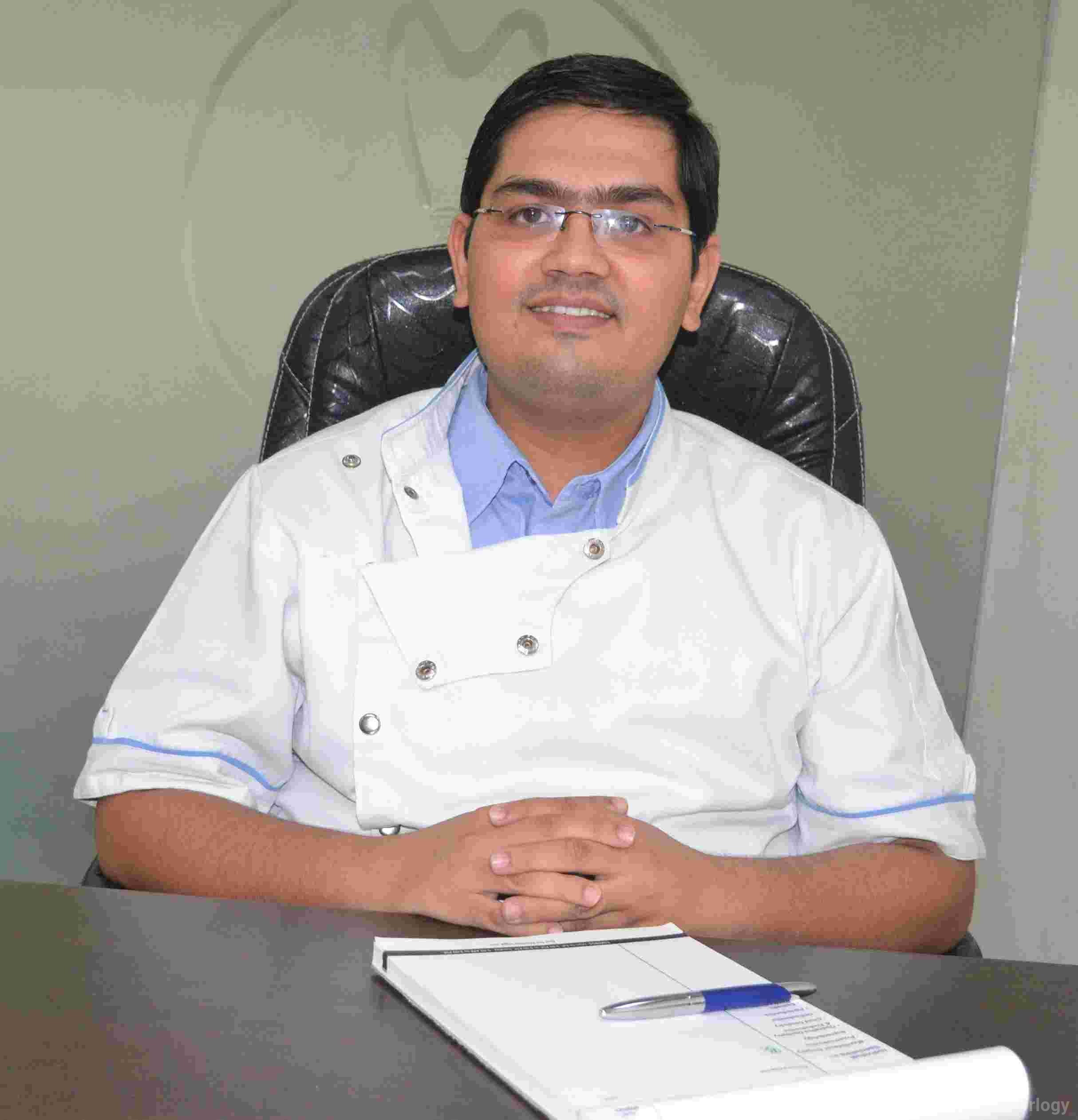 Dr. Amit Bhamboou
