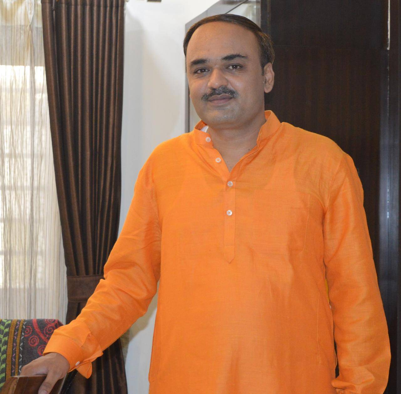 Dr. Amit Chavda in Jamnagar