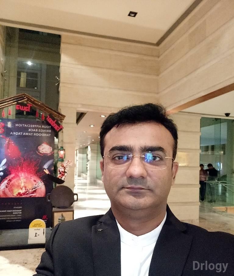 Dr. Amit Solanki