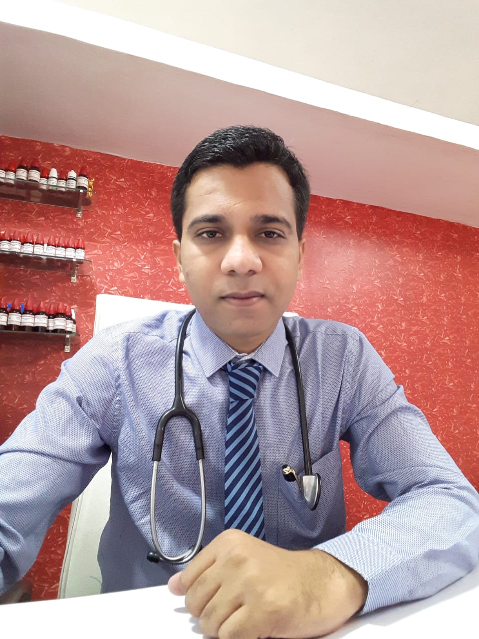 Dr. Anant v. Saliya