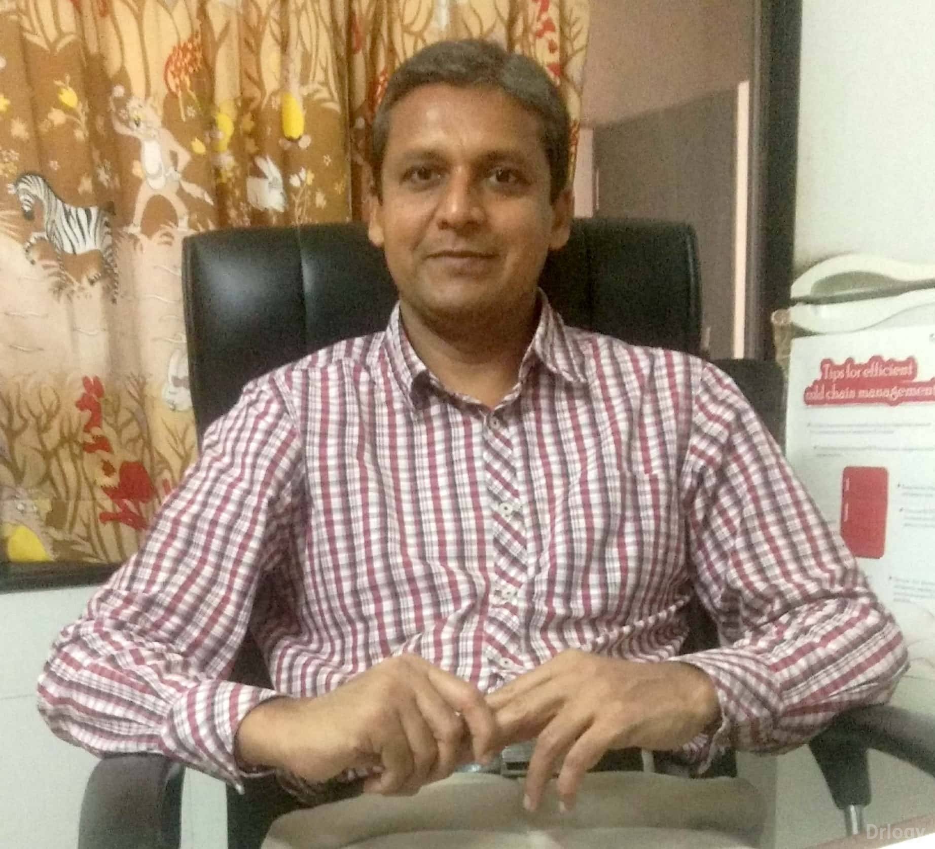 Dr. Anil Trambadia Dr. Anil Trambadia