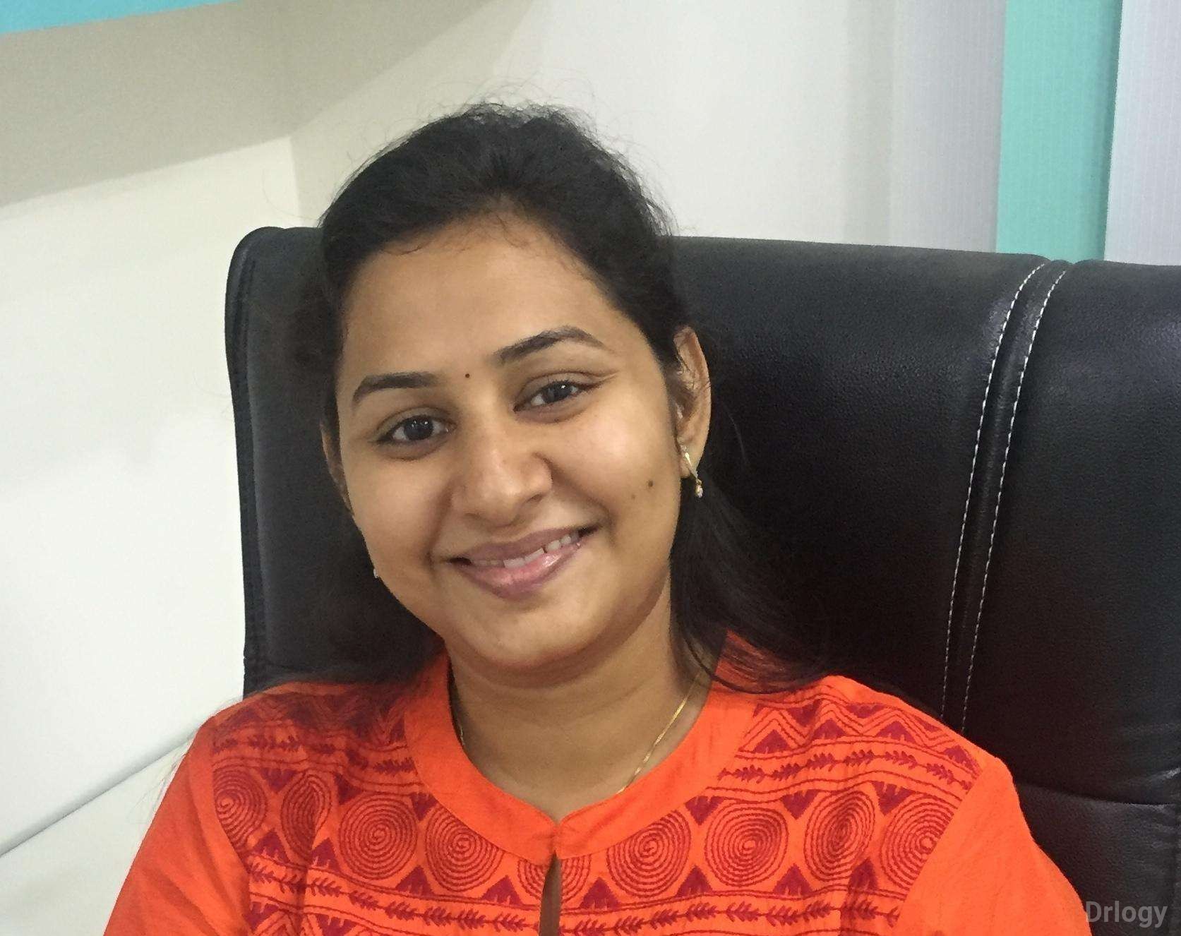 Dr. Aparna Sahu in Pune
