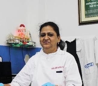 Dr. Archana Dadoo in New Delhi