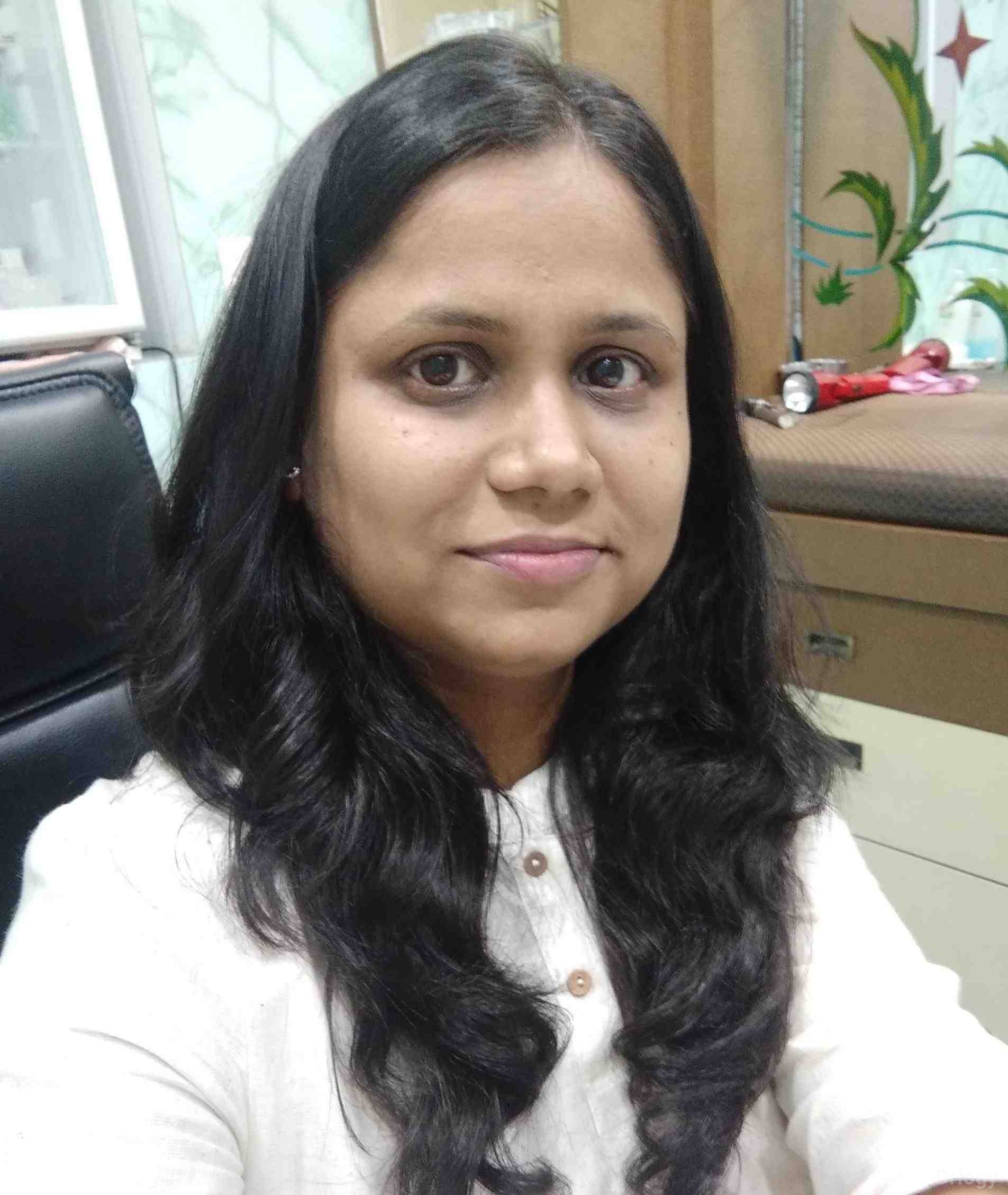 Dr. Arpita Kasbekar