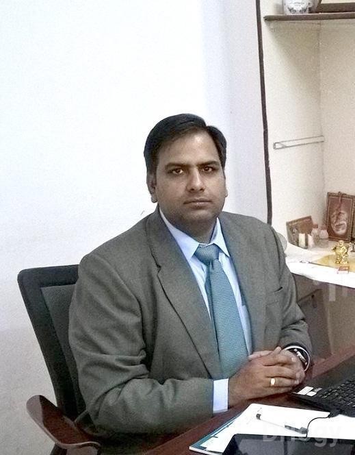 Dr. Arvind Kinger