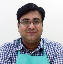 Dr. Ashish Garg
