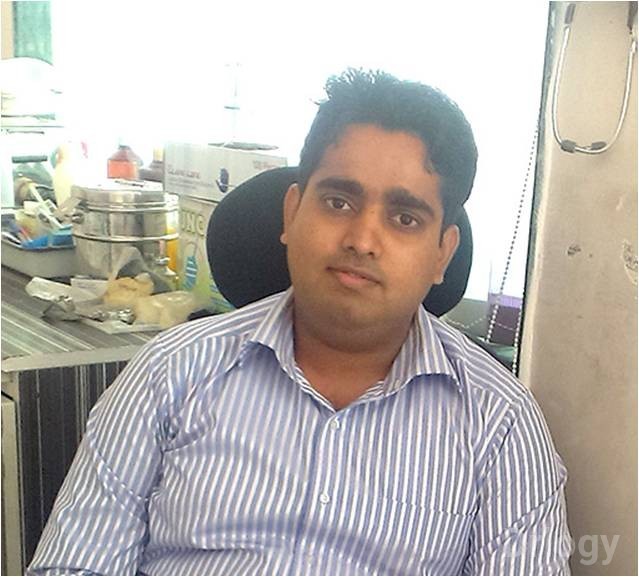 Dr. Ashutosh Maid in Nashik