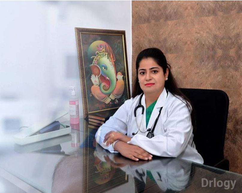 Dr. Astha Chakravarty