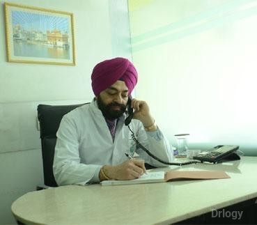 Dr. Balvinder Singh Thakkar