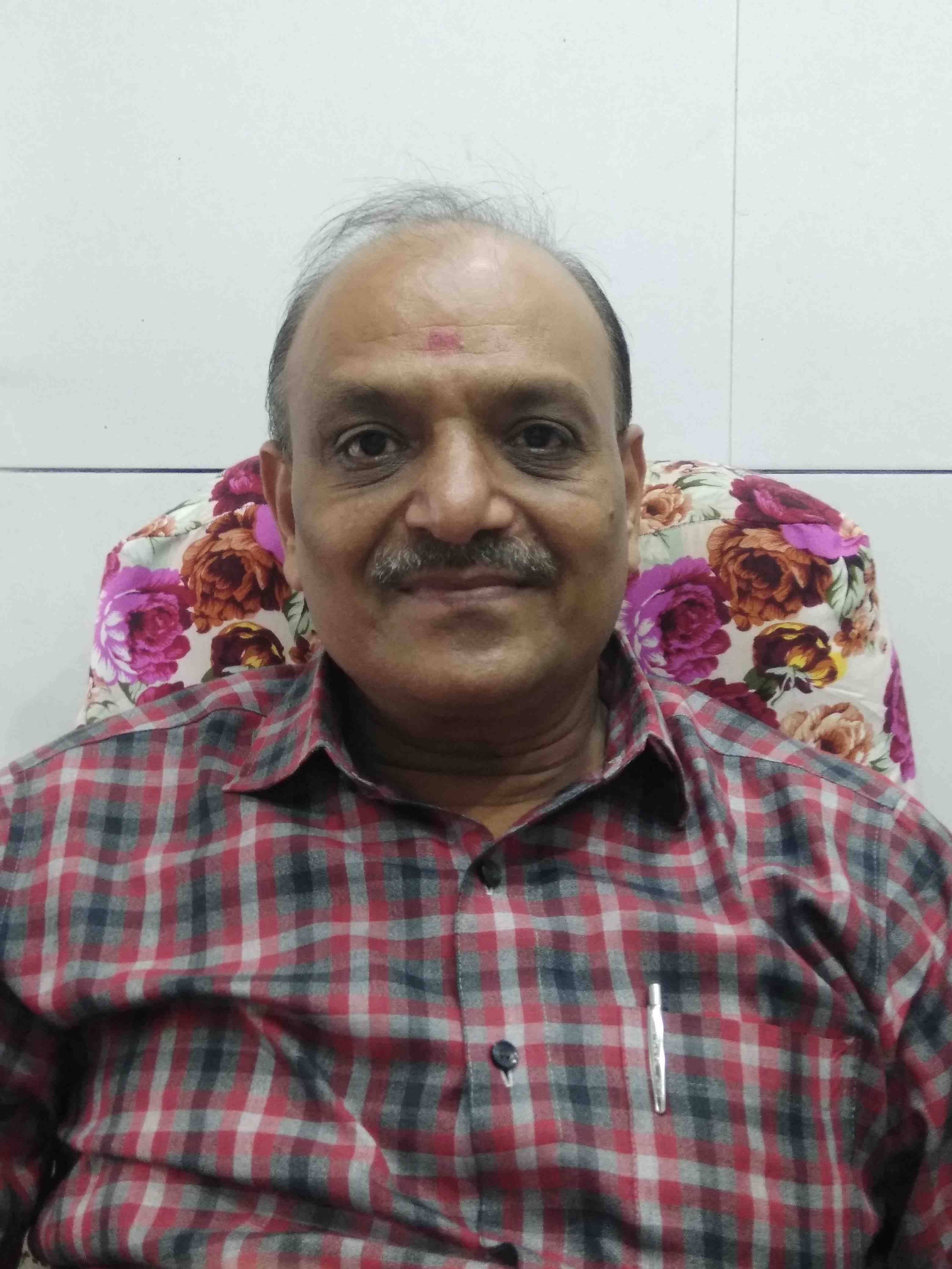 Dr. Bhaskar bhatt