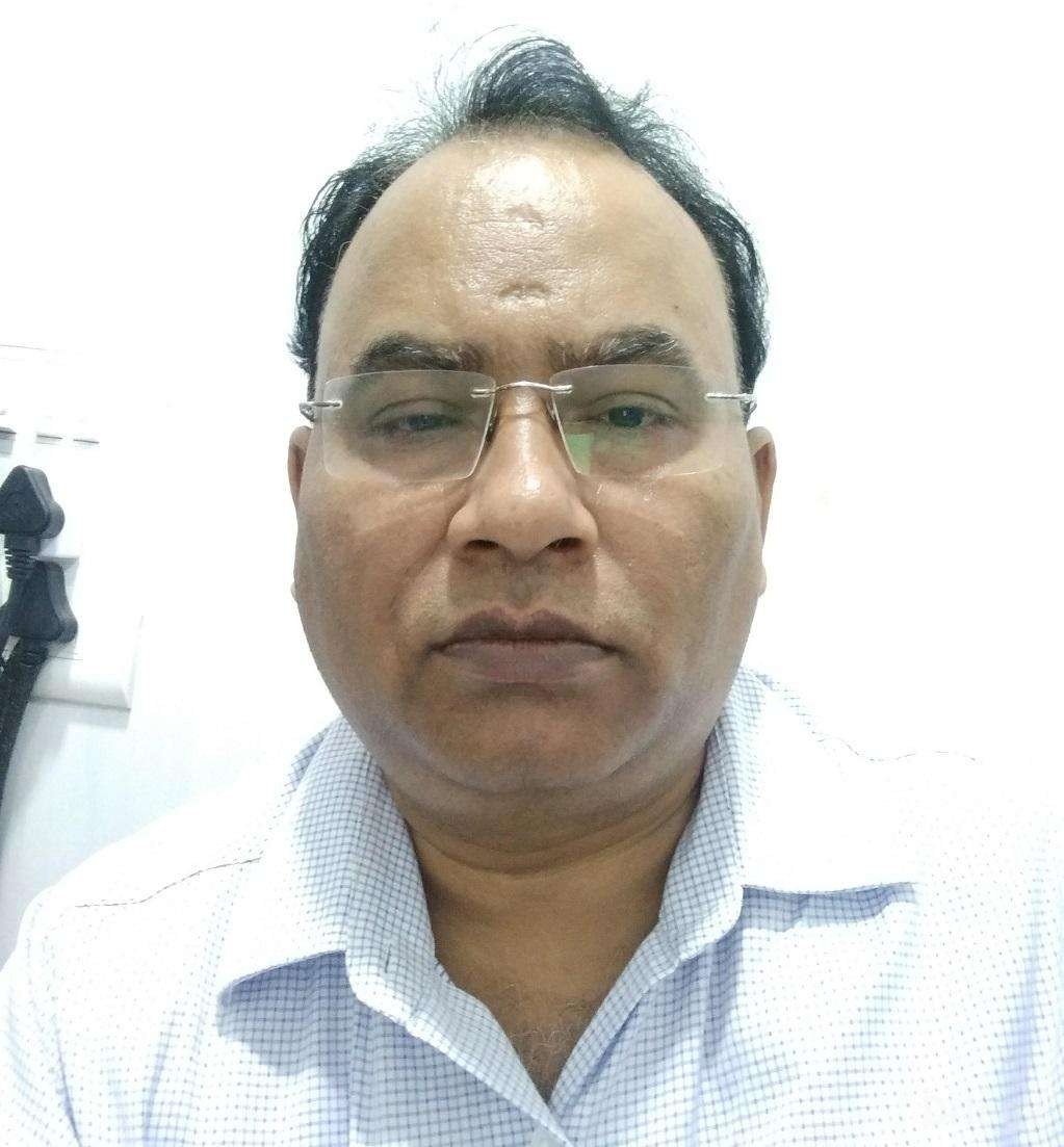 Dr. Chandra Pal in Mumbai
