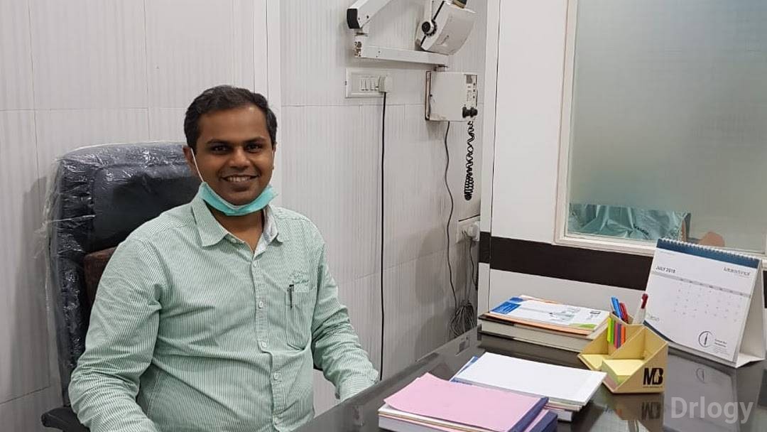 Dr. Chetan Dedhia in Mumbai
