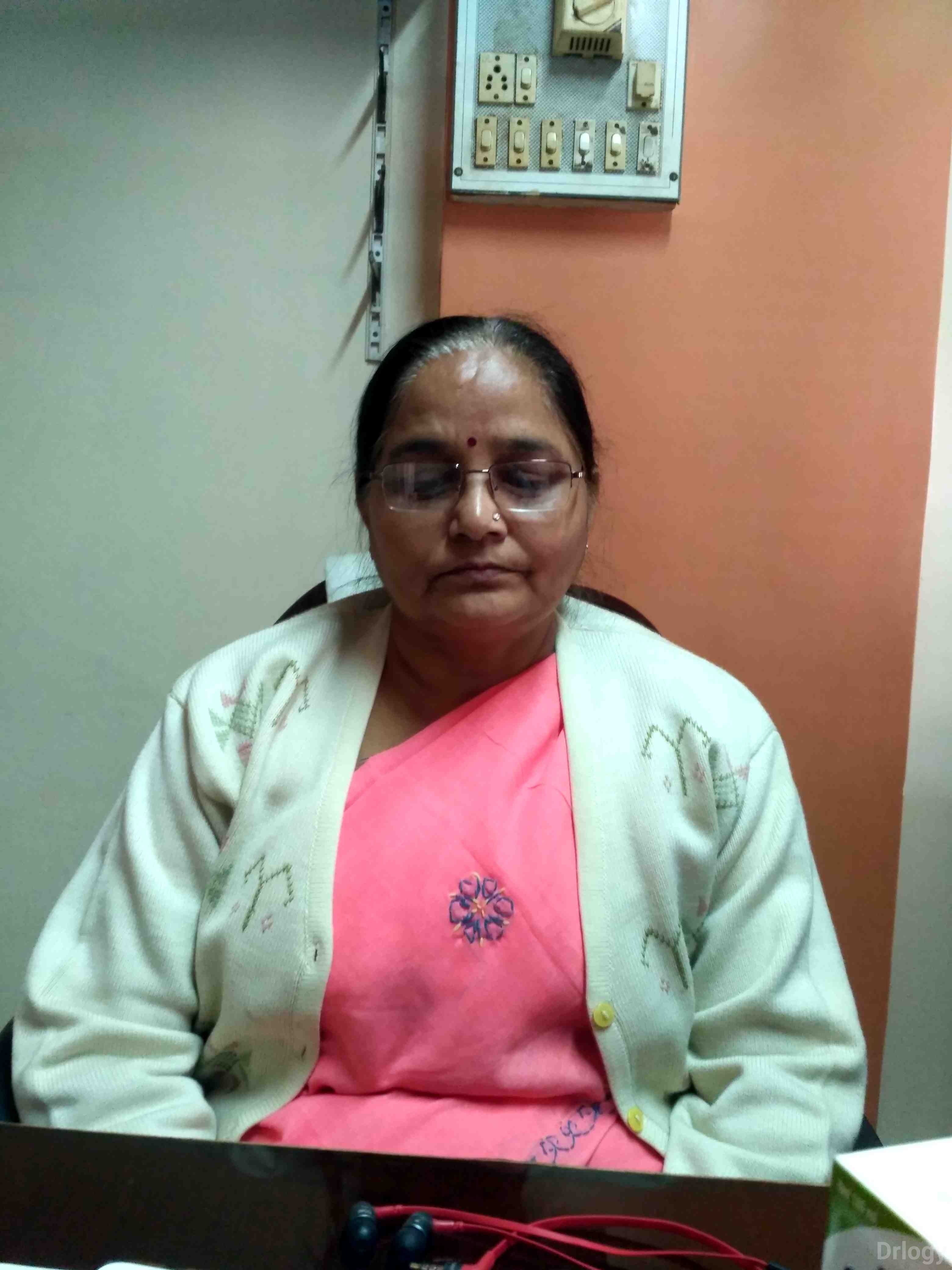 Dr. Damyanti Prasad in Surat Dr. Damyanti Prasad in Surat