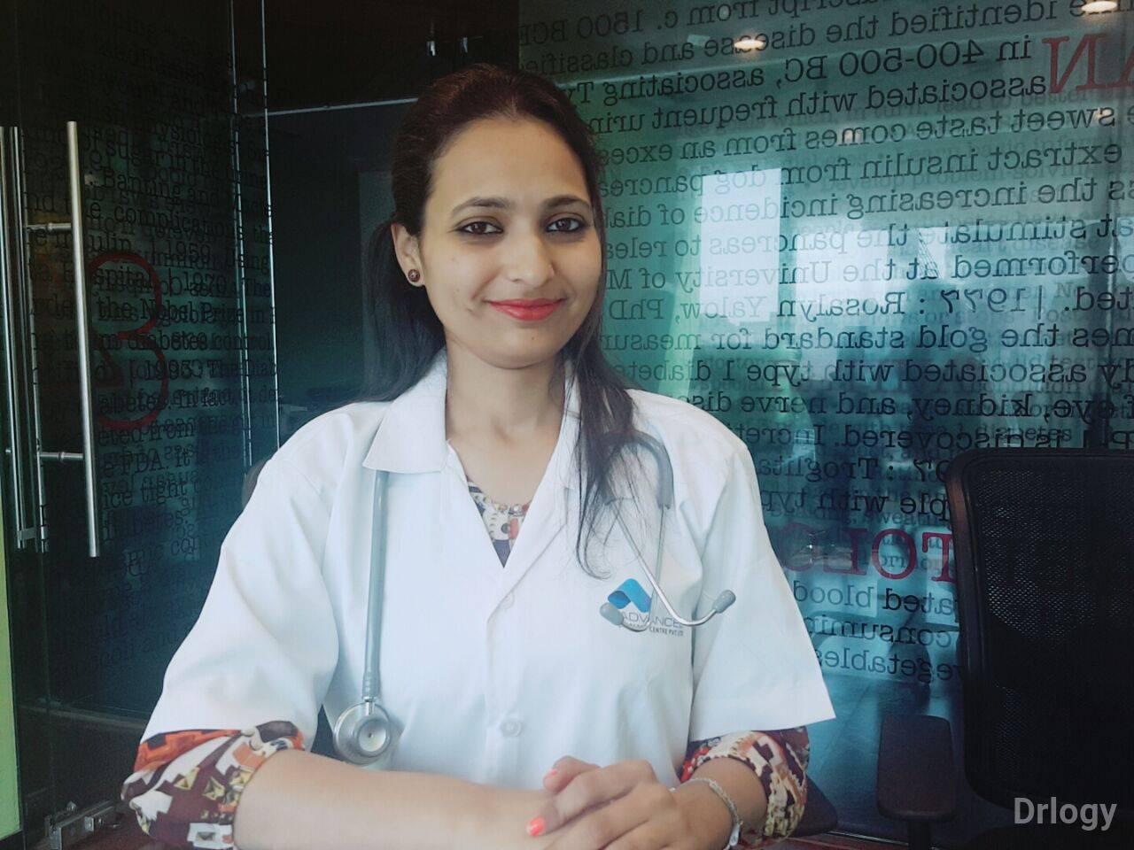 Dr. Darshana prajapati in Surat