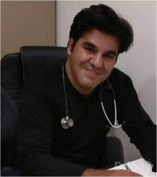 Dr. Deepak Jeswani in Pune