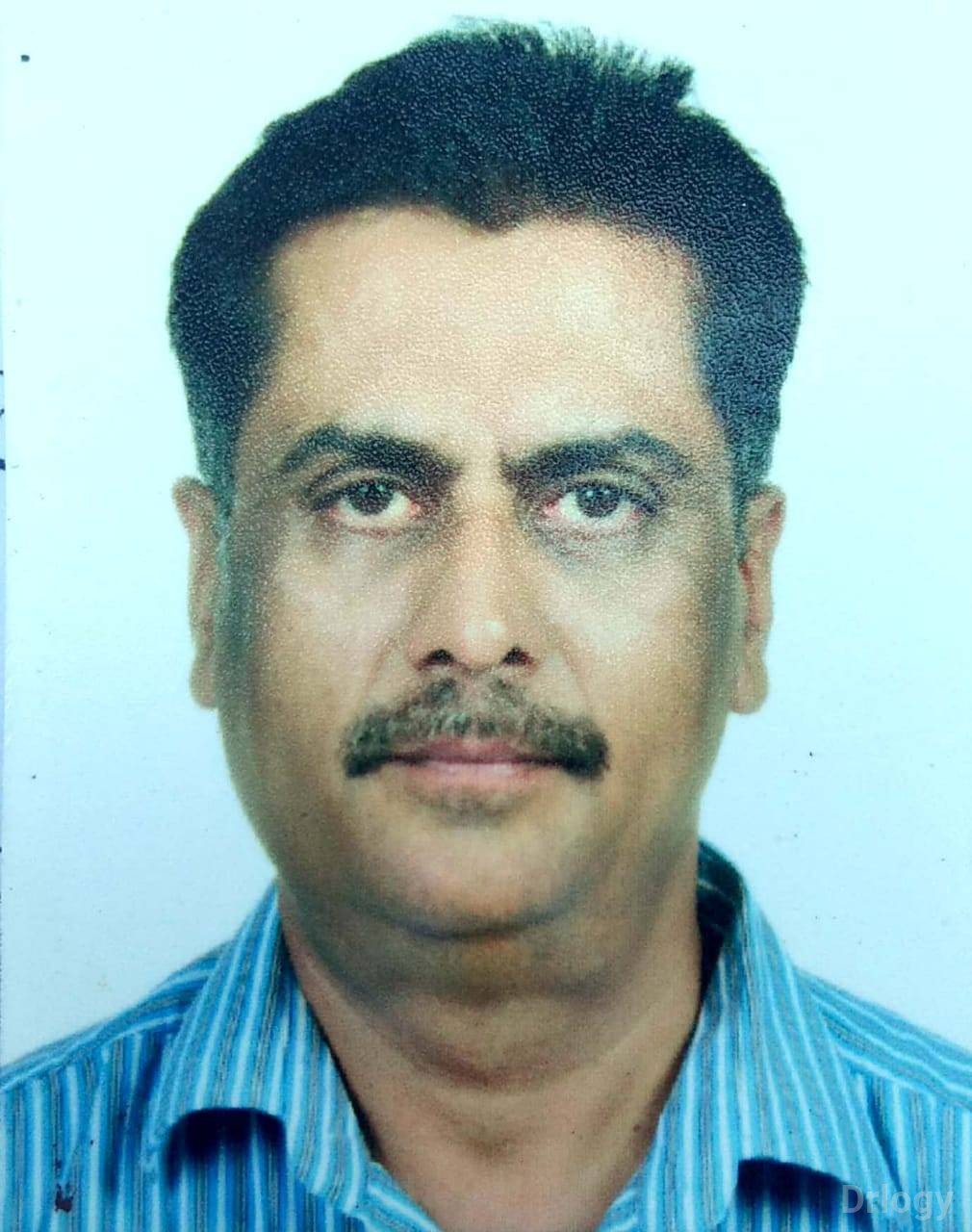 Dr. Dharmesh Shah