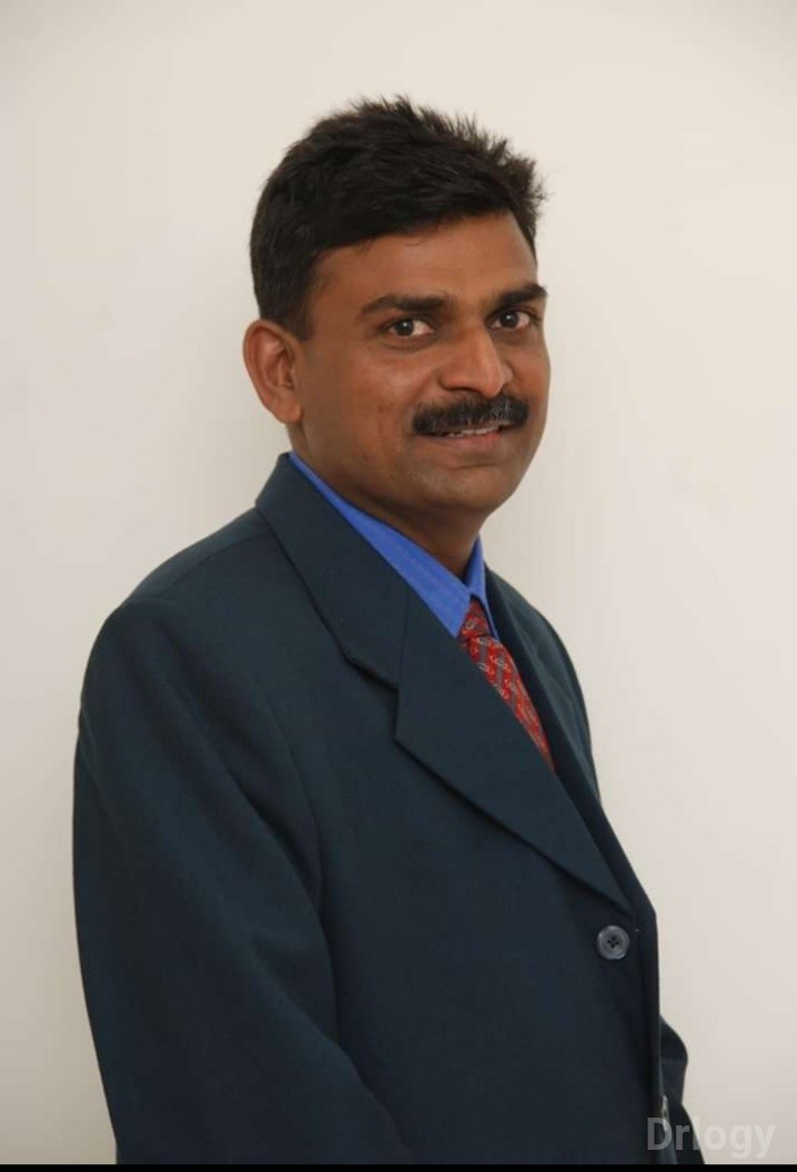 Dr. Dhiraj thummar