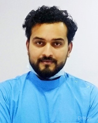 Dr. Dushyant Bonde in Chhindwara