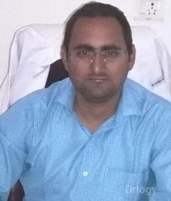 Dr. Gaurav Tomar in Ghaziabad