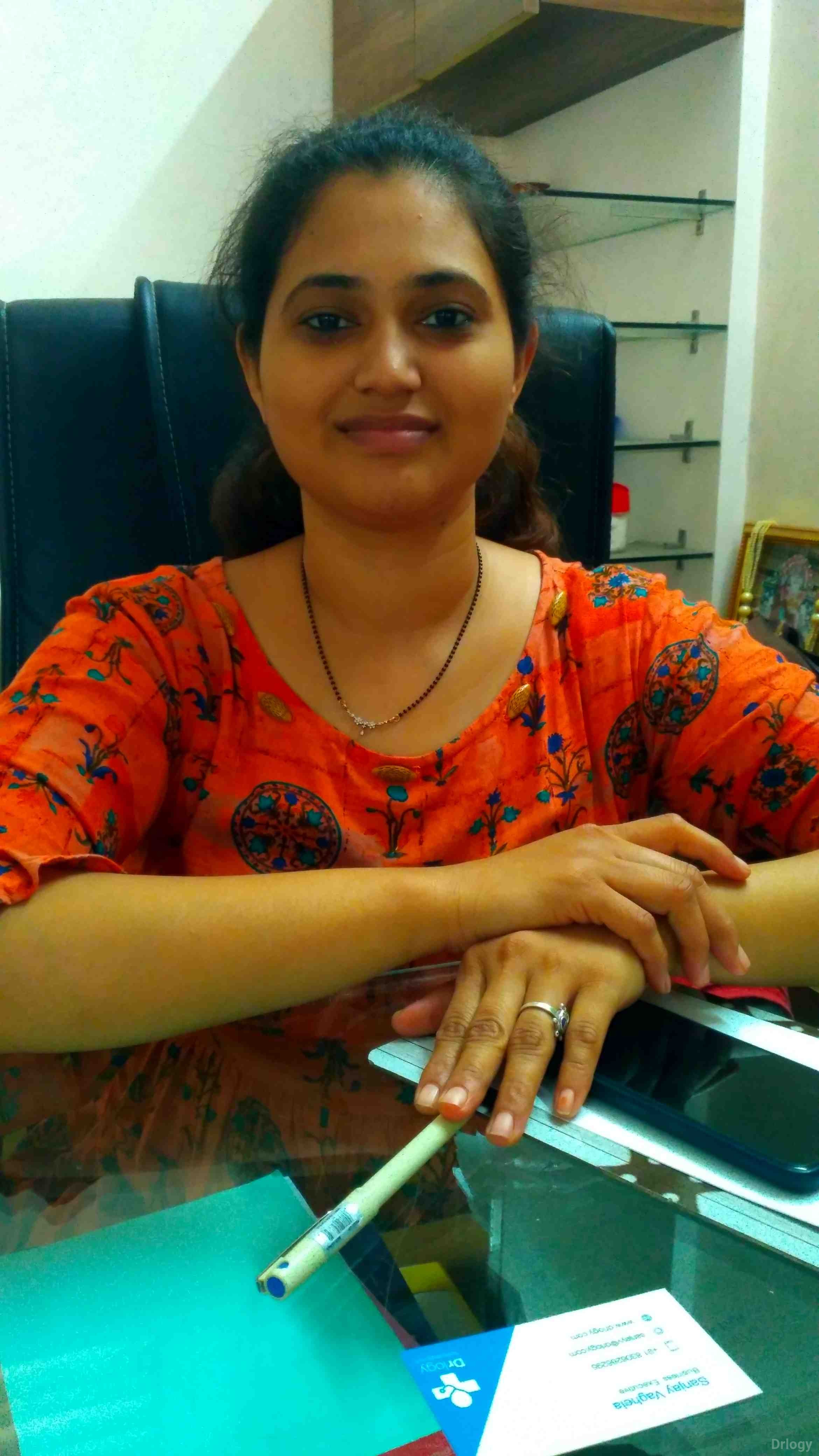Dr. Heena Wadiwala in Surat Dr. Heena Wadiwala in Surat