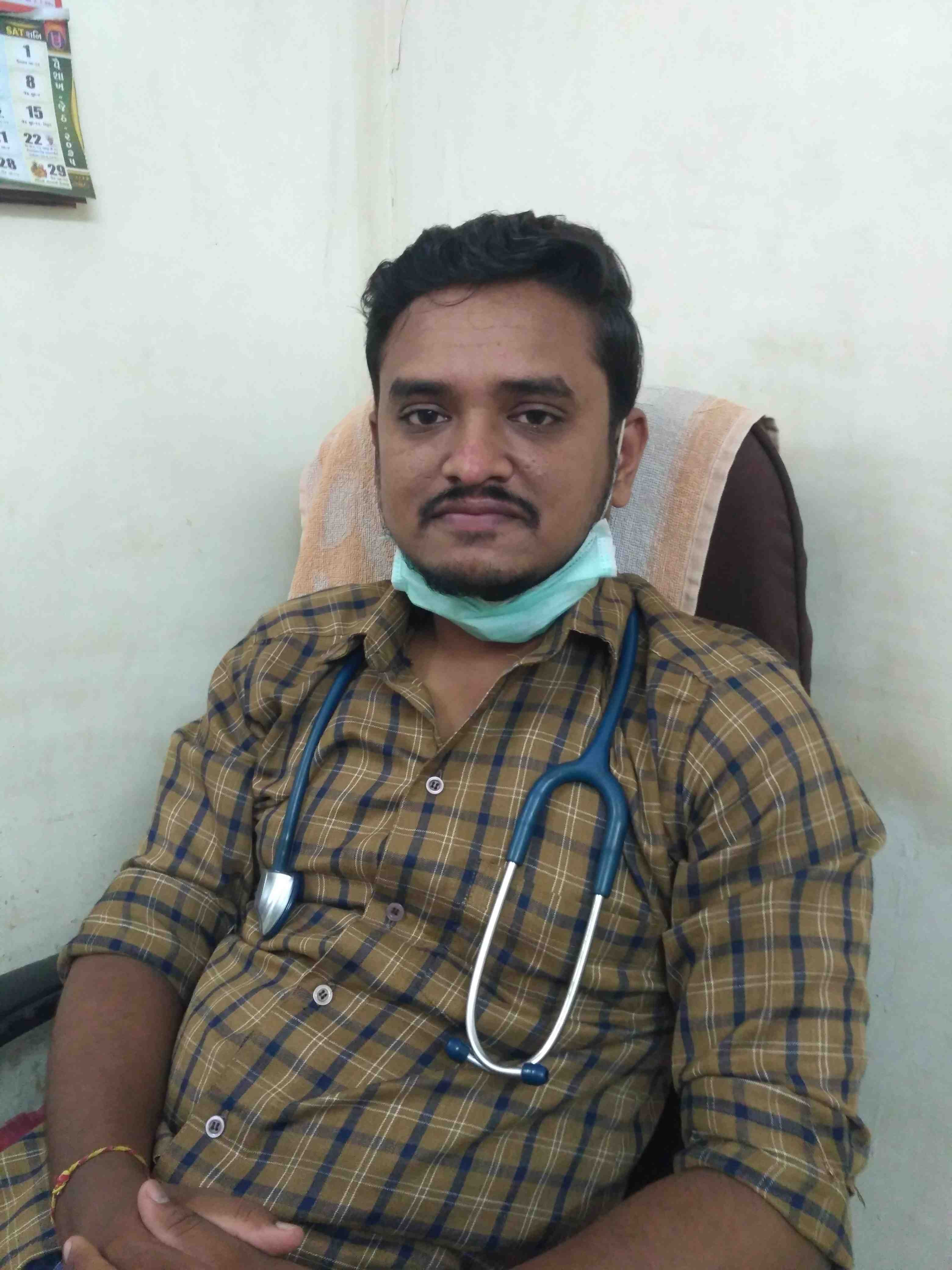 Dr. Hitesh sangani in Surat