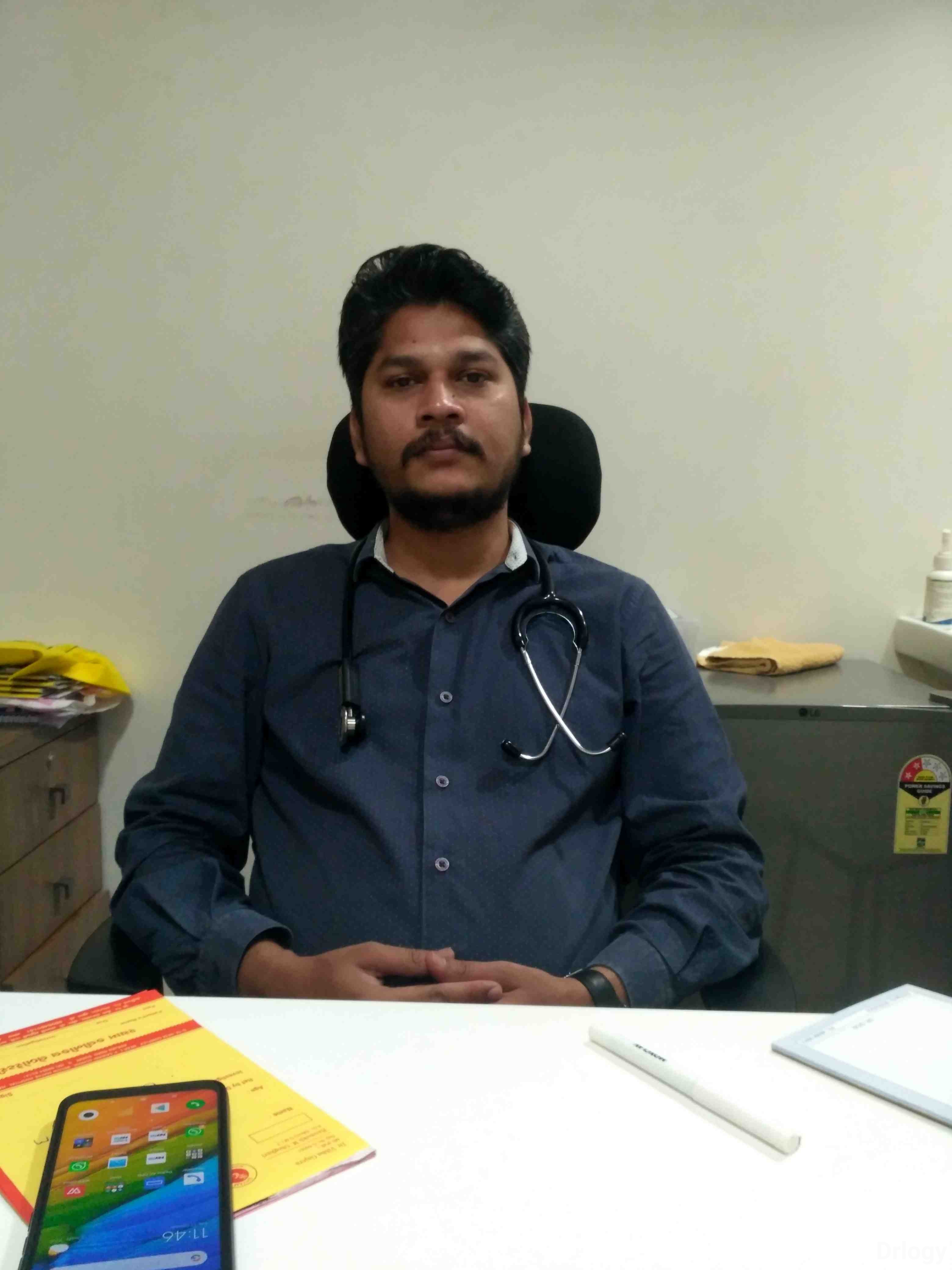 Dr. Hitesh Shinde in Surat