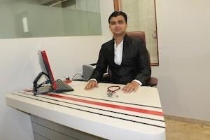 Dr. Jay Chariya
