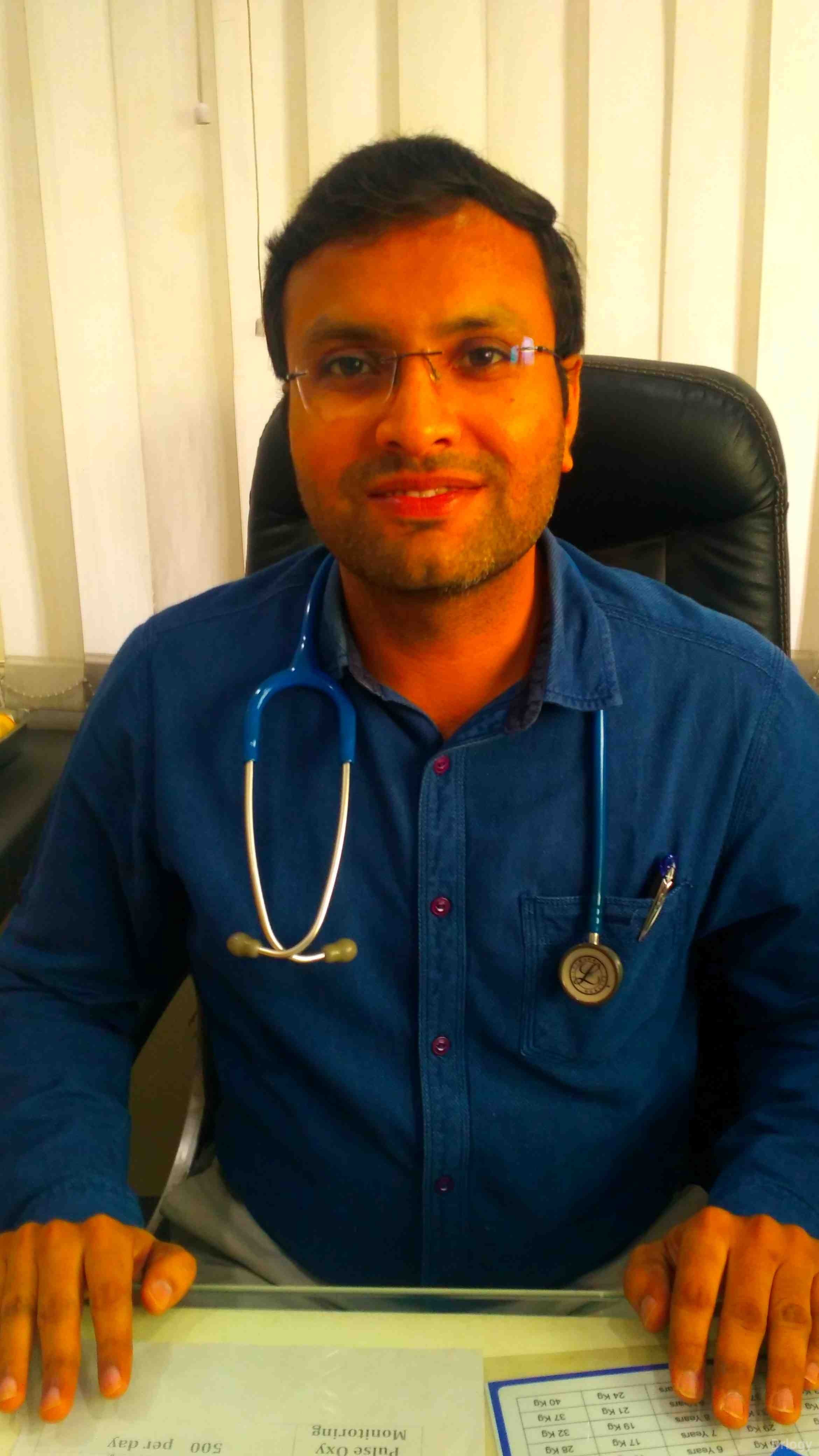 Dr. Jayesh Sangani in Surat Dr. Jayesh Sangani in Surat