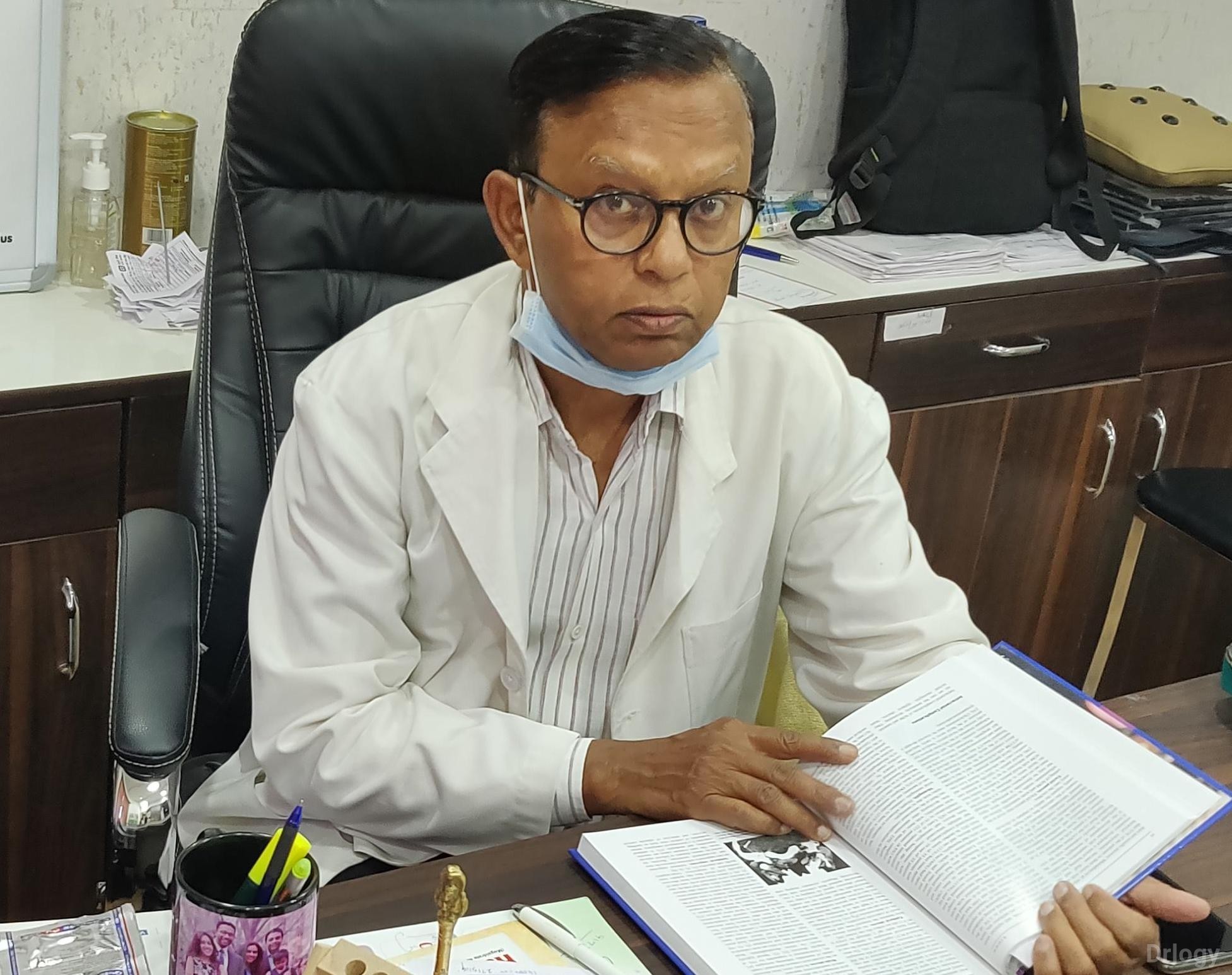 Dr. J.S. Ganvveer