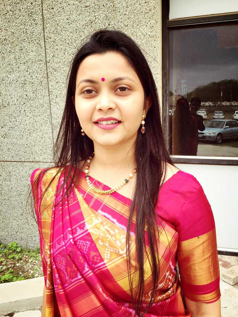 Dr. Kajal bhut in Rajkot