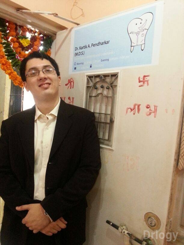 Dr. Kartik Pendharkar in Mumbai