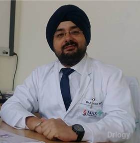 Dr. Kashish Kalra in New Delhi