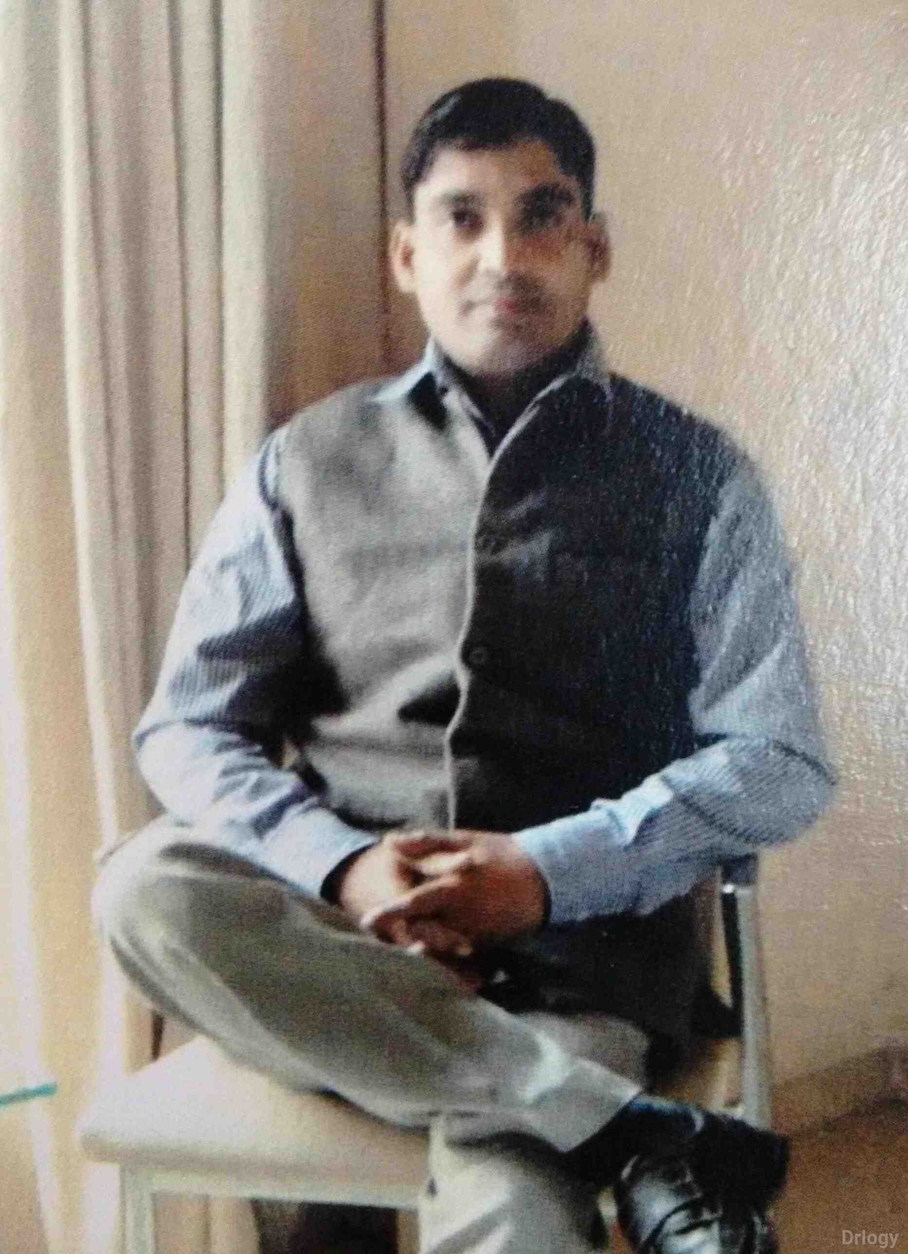 Dr. Kaushalendra Dubey in Agra