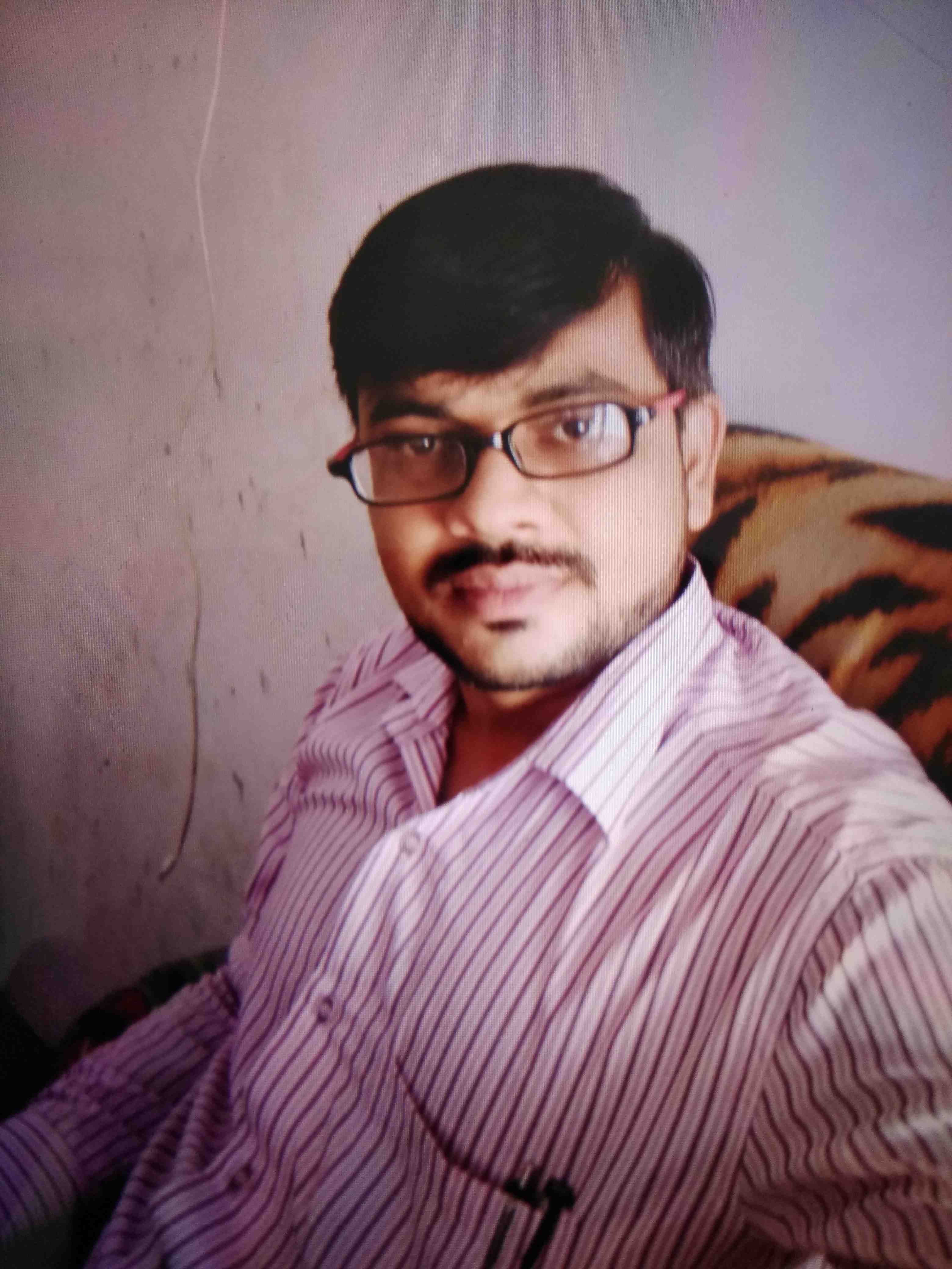 Dr. Kavshik kumbhani in Rajkot