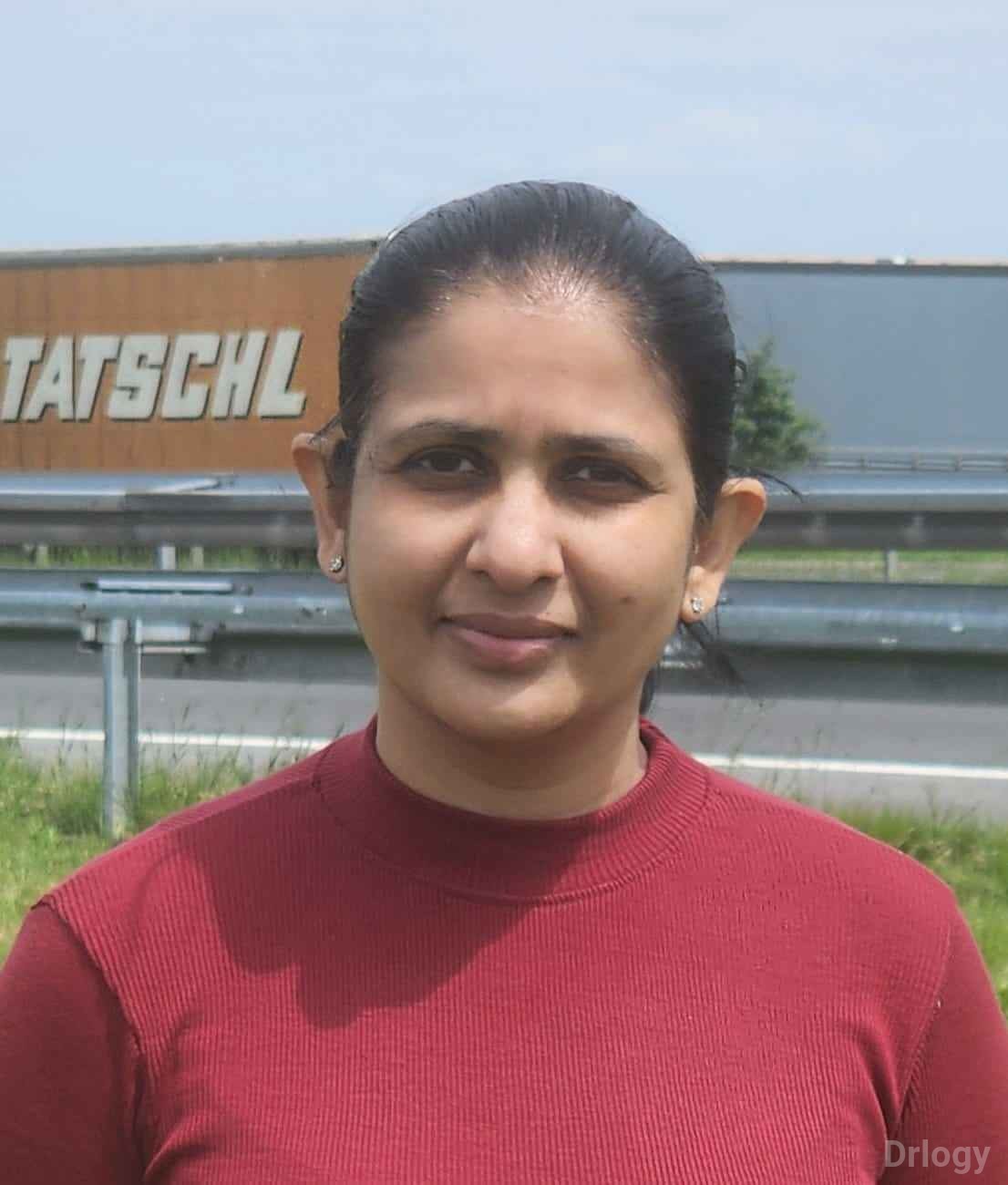 Dr. KIRTI P. KHEWALKAR