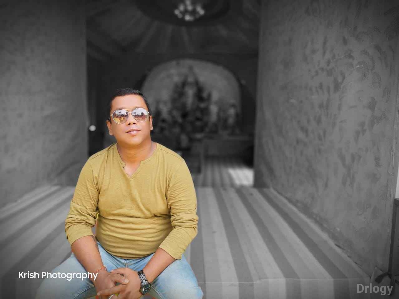 Dr. KRISHNENDU SARKAR