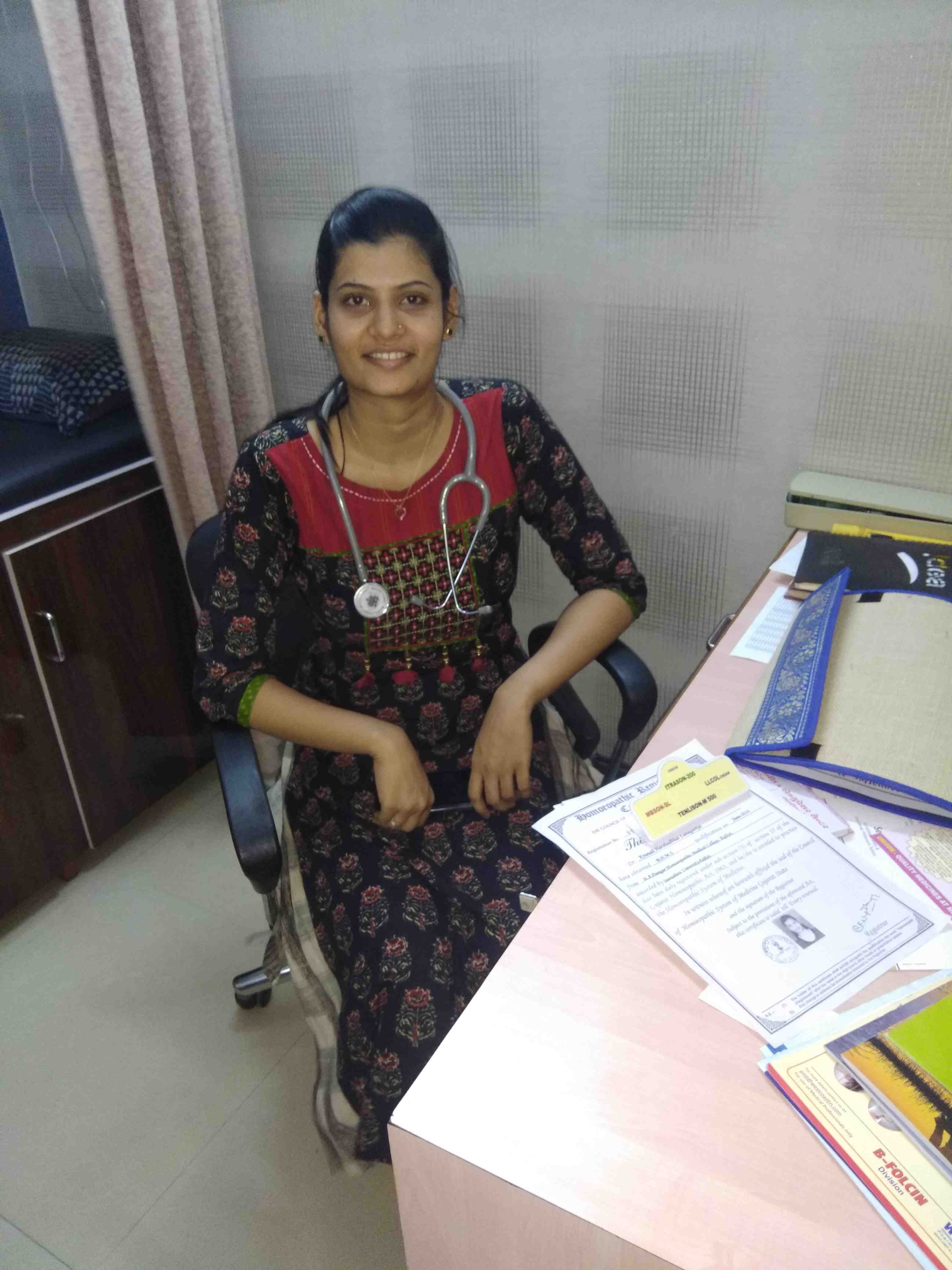 Dr. Krunali patel in Rajkot