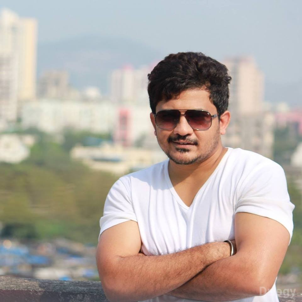 Dr. Kunal Chavan in Mumbai