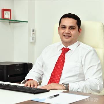 Dr. Lalit Manek in Mumbai