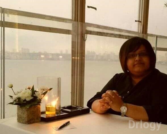 Dr. Madhura Jadhav in Mumbai