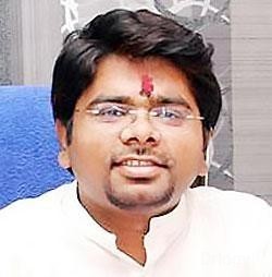 Dr. Mahendra Sonune