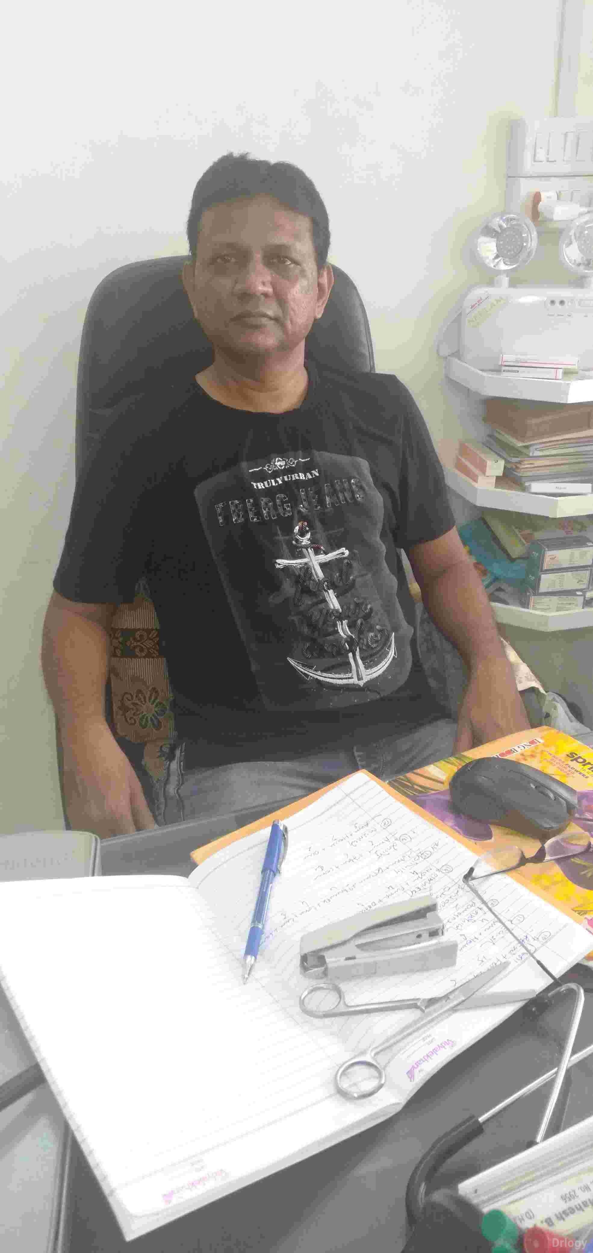 Dr. Mahesh B.patel in Vadodara