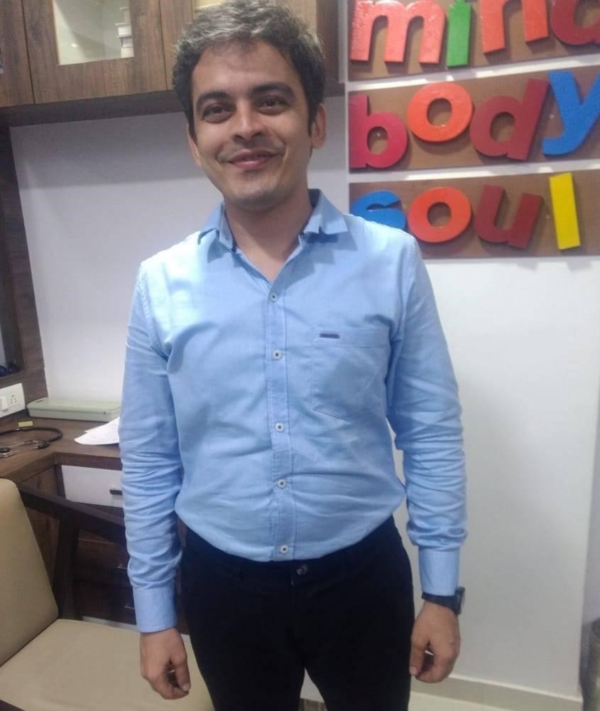 Dr. Manish Thakkar